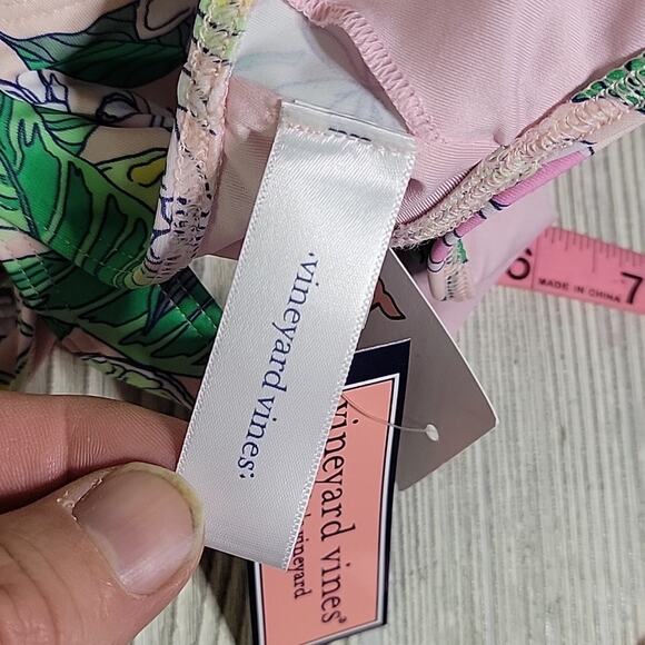 Vineyard Vines Swimsuit Bikini Top Pink Palm Lemon Print Womens Size Large NWT - Picture 11 of 12